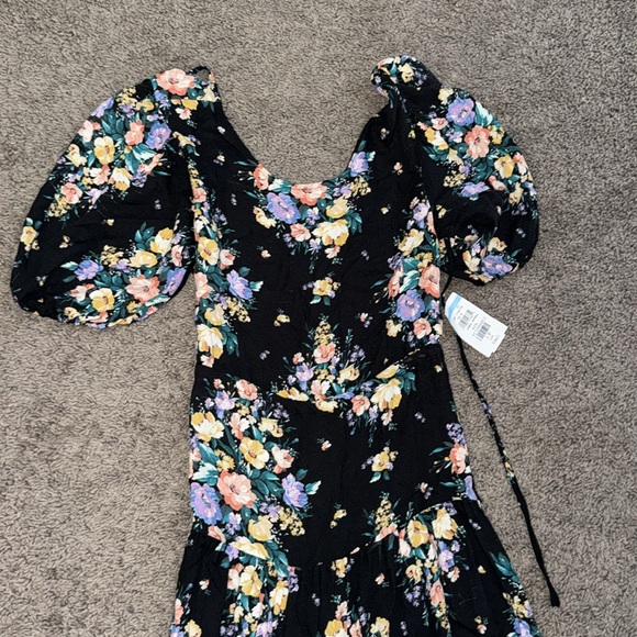 O’NEIL MAXI DRESS small flaw* - Picture 4 of 10